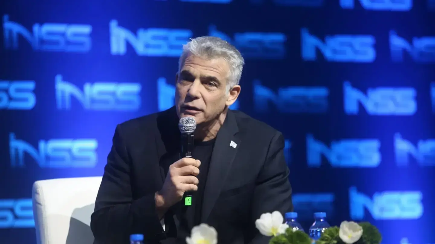 יאיר לפיד, כחול לבן, בכנס INSS תל אביב, 30 בינואר 2020 יאיר לפיד, כחול לבן, בכנס INSS תל אביב, 30 בינואר 2020