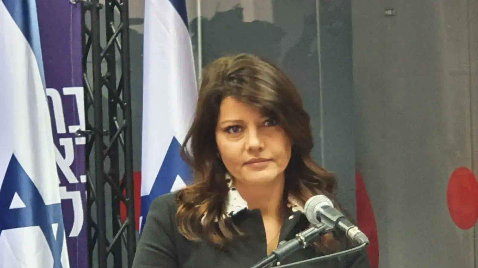 אורלי לוי-אבקסיס במסיבת עיתונאים של רשימת העבודה-גשר-מרצ, 9 בפברואר 2020