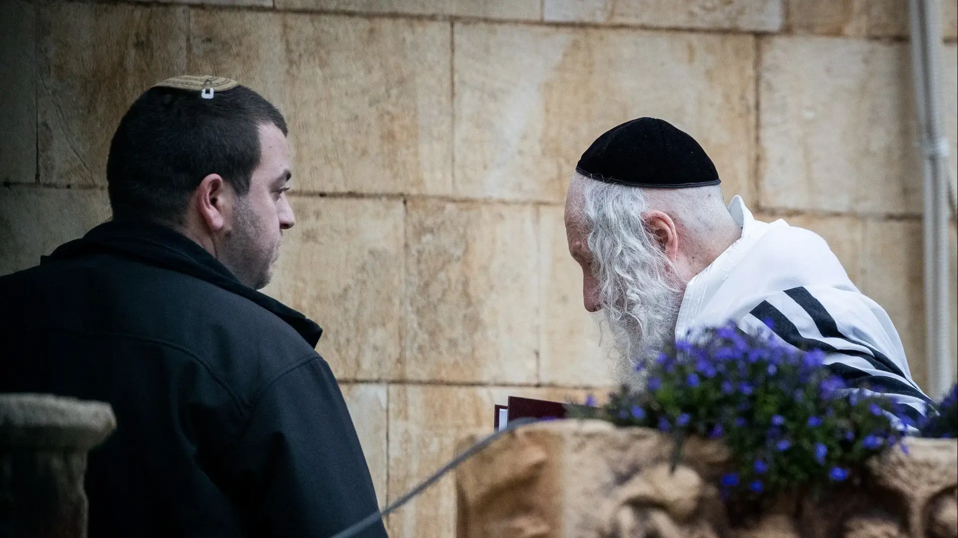 אליעזר ברלנד מובל לבית המשפט השלום בירושלים לקראת הארכת מעצרו 9 בפבראור 2020 אליעזר ברלנד מובל לבית המשפט השלום בירושלים לקראת הארכת מעצרו 9 בפבראור 2020