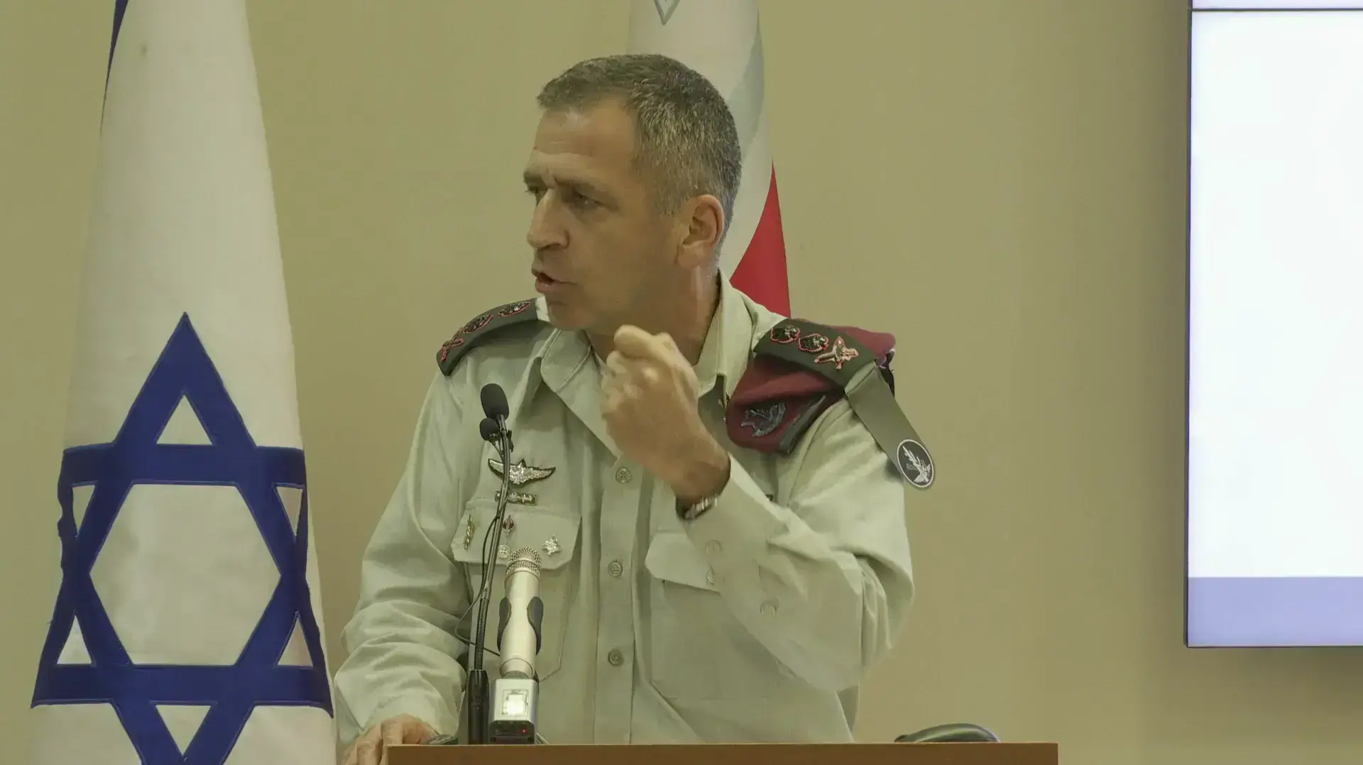 תדרוך ראש המטה הכללי, רב-אלוף אביב כוכבי, וראש חטיבת התכנון, תת-אלוף עודד בסיוק, בנושא החלטות תוכנית רב- שנתית ״תנופה״ תדרוך ראש המטה הכללי, רב-אלוף אביב כוכבי, וראש חטיבת התכנון, תת-אלוף עודד בסיוק, בנושא החלטות תוכנית רב- שנתית ״תנופה״