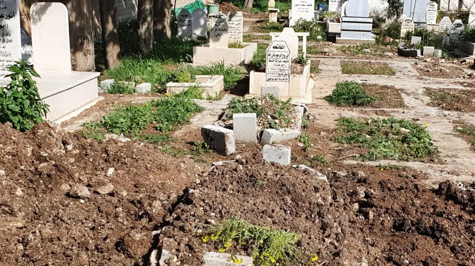 הקבר של המחבל שאדי בנא, בית עלמין המוסלמי בחיפה 13 בפברואר 2020 הקבר של המחבל שאדי בנא, בית עלמין המוסלמי בחיפה 13 בפברואר 2020