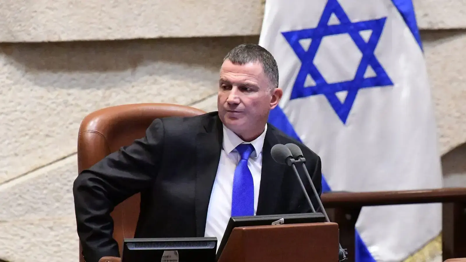 יו"ר הכנסת יולי אדלשטיין בדיון במליאת הכנסת - הצעת ועדת הכנסת לחסינות לחיים כץ, כנסת, ירושלים, 17 בפברואר 2020