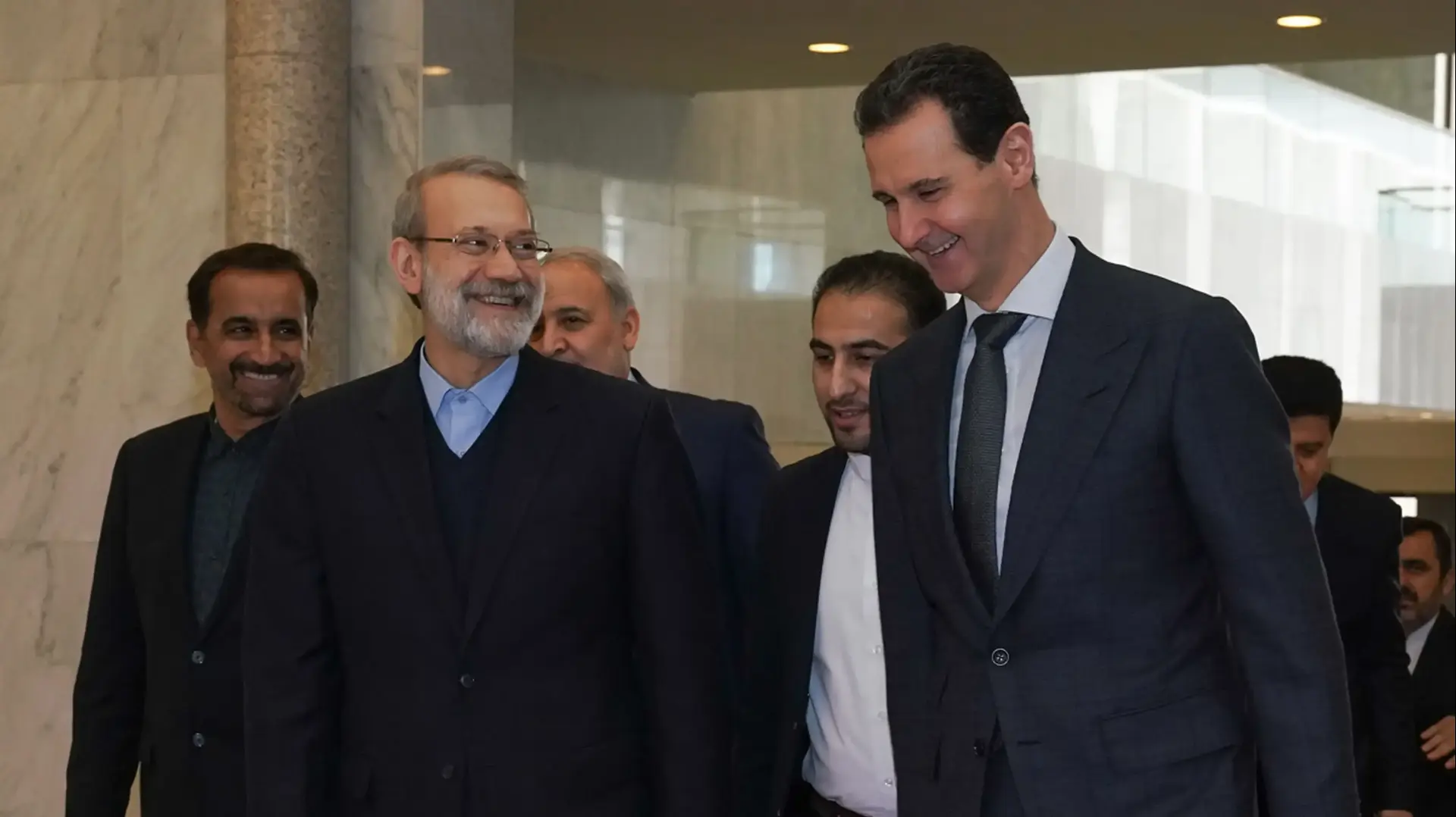 נשיא סוריה, אסד בפתח פגישתו עם יו"ר הפרלמנט האיראני עלי לאריג'אני בדמשק 16 בפברואר 2020 נשיא סוריה, אסד בפתח פגישתו עם יו"ר הפרלמנט האיראני עלי לאריג'אני בדמשק 16 בפברואר 2020
