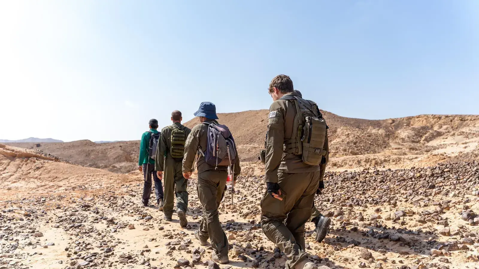 נמצאה קסדתו של חלל צה"ל, טייס קרב בחיל-האוויר, רב-סרן דניאל (דני) גורי ז"ל, בנחל פארן, גורי ז"ל נפל בשנת 1984 במהלך טיסת אימונים בדרום הארץ. נמצאה קסדתו של חלל צה"ל, טייס קרב בחיל-האוויר, רב-סרן דניאל (דני) גורי ז"ל, בנחל פארן, גורי ז"ל נפל בשנת 1984 במהלך טיסת אימונים בדרום הארץ.