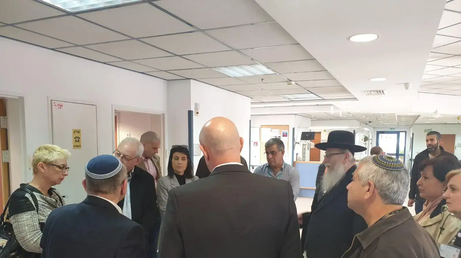 שר הביראות, יעקב ליצמן בביקור במרכז הרפואי המלבן שר הביראות, יעקב ליצמן בביקור במרכז הרפואי המלבן