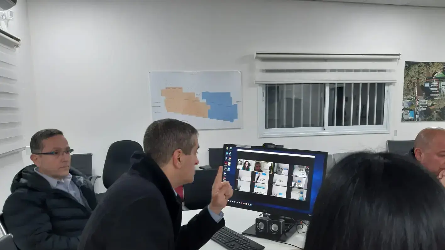 איציק קרייס מנהל המרכז הרפואי שיבא בחמ"ל מרכז הבידוד מתכונן להגעת הישראלים מ"ספינת הקורונה". 21 בפברואר 2020 איציק קרייס מנהל המרכז הרפואי שיבא בחמ"ל מרכז הבידוד מתכונן להגעת הישראלים מ"ספינת הקורונה". 21 בפברואר 2020
