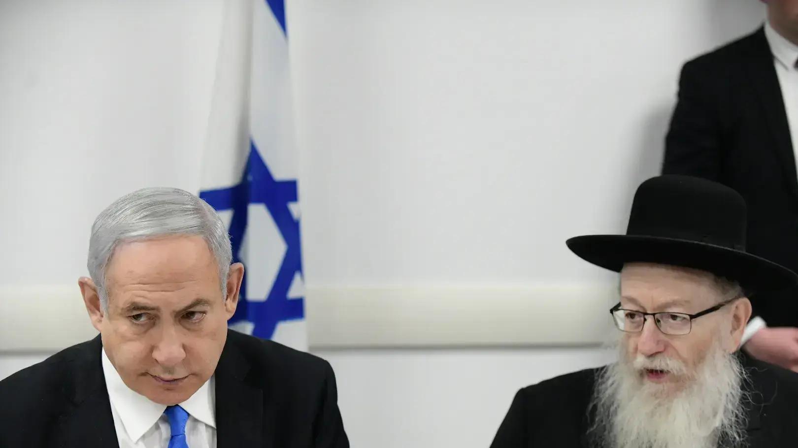 הערכת מצב בנושא נגיף הקורונה בהשתתפות רה״מ בנימין נתניהו ושר הבריאות יעקב ליצמן, חמ״ל משרד הבריאות, ת״א הערכת מצב בנושא נגיף הקורונה בהשתתפות רה״מ בנימין נתניהו ושר הבריאות יעקב ליצמן, חמ״ל משרד הבריאות, ת״א