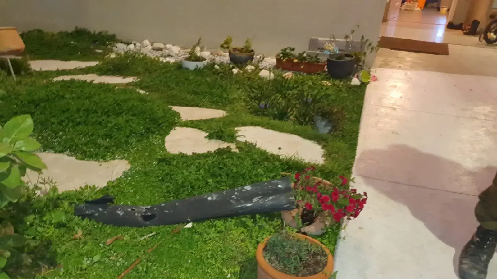 שריד קסאם לאחר יירוט בחצר בית, בקיבוץ בעוטף עזה 23 בפברואר 2020 שריד קסאם לאחר יירוט בחצר בית, בקיבוץ בעוטף עזה 23 בפברואר 2020