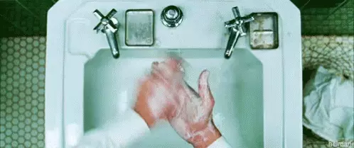 גיף שטיפת ידיים עם סבון גיף שטיפת ידיים עם סבון