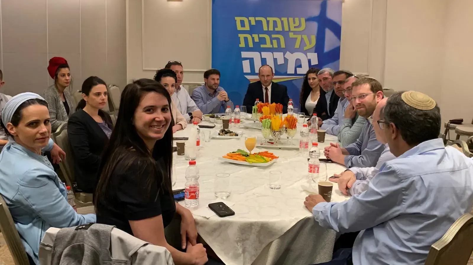 ישיבת הסיעה הראשונה של מפלגת ״ימינה״ , ירושלים, 3 במרץ 2020 ישיבת הסיעה הראשונה של מפלגת ״ימינה״ , ירושלים, 3 במרץ 2020