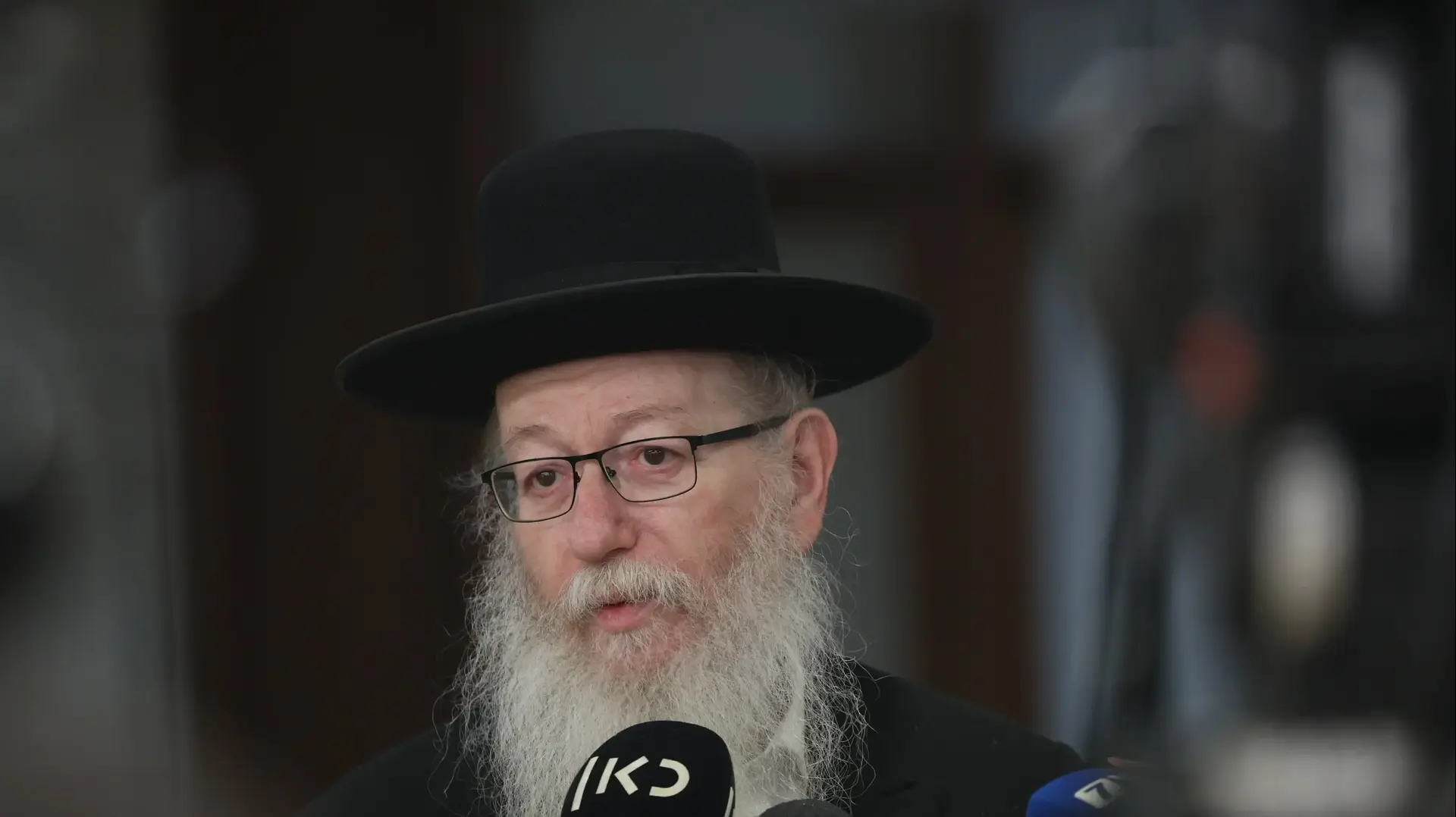 שר הביאות, יעקב ליצמן עם הגעתו לפגישה עם בלוק הימין בכנסת 3 במרץ 2020 שר הביאות, יעקב ליצמן עם הגעתו לפגישה עם בלוק הימין בכנסת 3 במרץ 2020