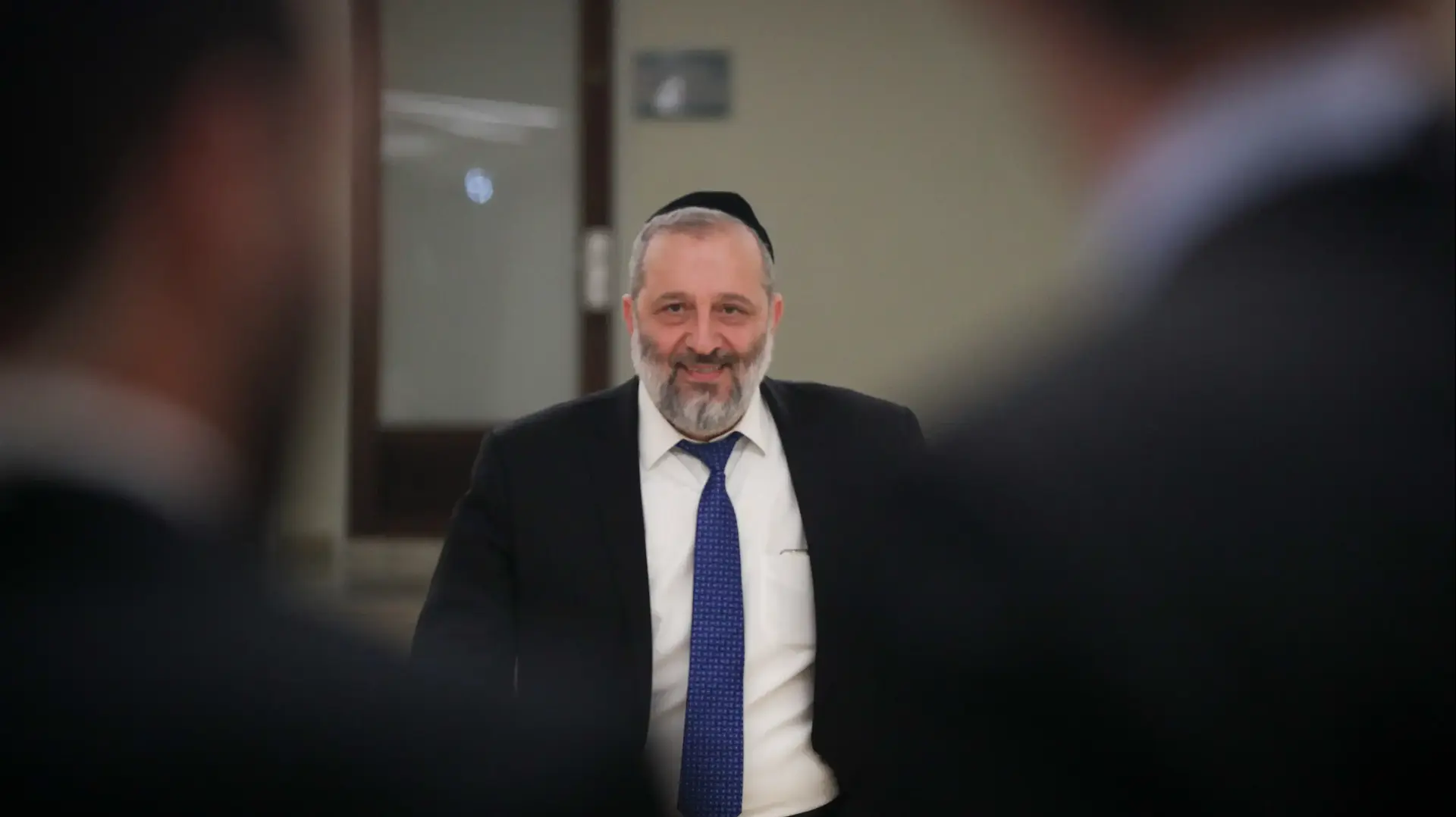 יו"ר ש"ס, אריה דרעי בדרכו לישיבת בלוק הימן בכנסת 3 בפברואר 2020 יו"ר ש"ס, אריה דרעי בדרכו לישיבת בלוק הימן בכנסת 3 בפברואר 2020