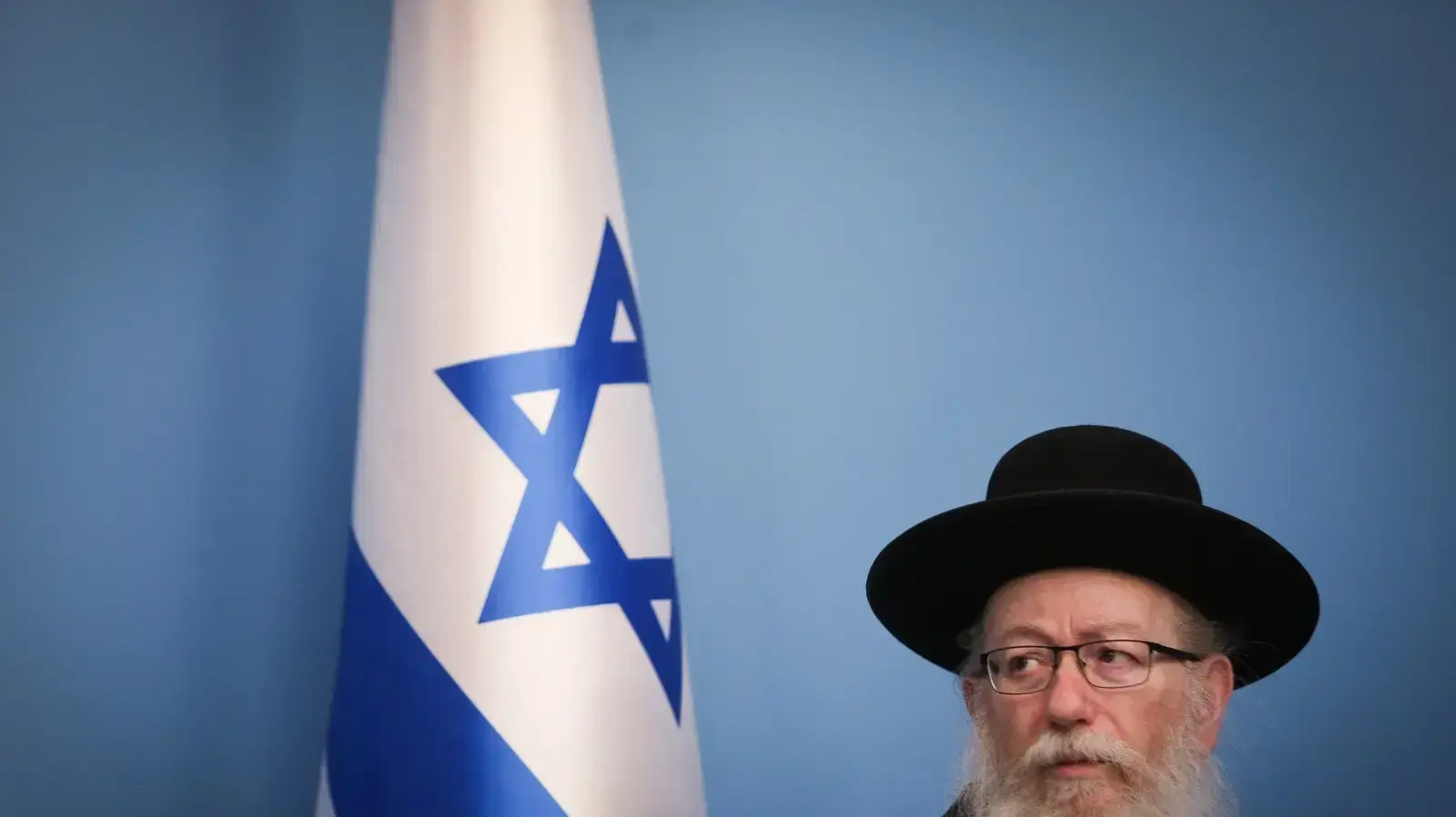 שר הבריאות, יעקב ליצמן במהלך הצהרה לתקשורת בנושא נגיף הקורונה, משרד רה"מ, ירושלים 8 במרץ 2020 שר הבריאות, יעקב ליצמן במהלך הצהרה לתקשורת בנושא נגיף הקורונה, משרד רה"מ, ירושלים 8 במרץ 2020