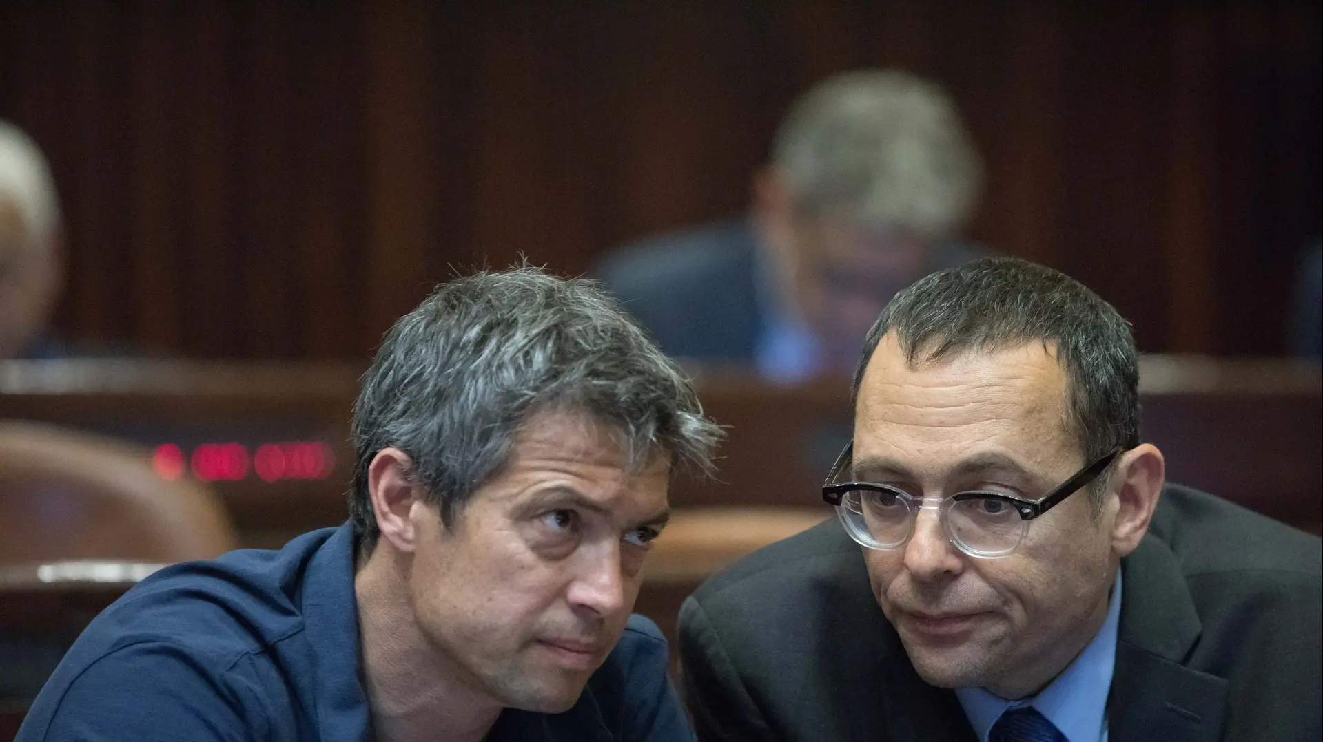 צבי האוזר ויועז הנדל צבי האוזר ויועז הנדל