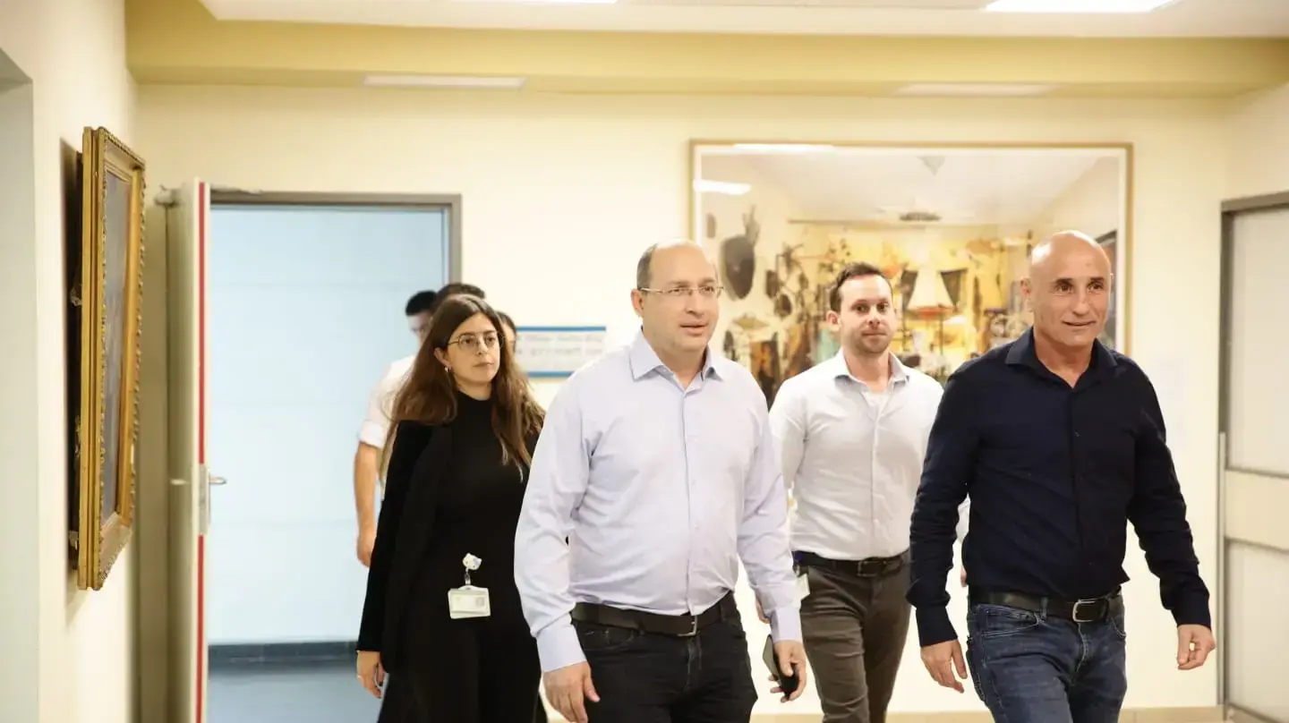 כניסת נציגי כחול לבן למו"מ עם הרשימה המשותפת כנסת, ירושלים 11 במרץ 2020 כניסת נציגי כחול לבן למו"מ עם הרשימה המשותפת כנסת, ירושלים 11 במרץ 2020