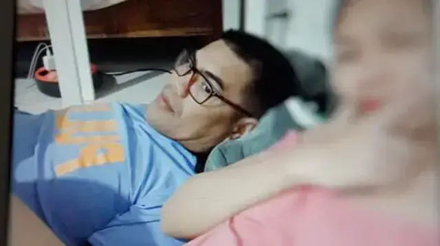 מפקד המשטרה נתפס שוכב עם עצירה