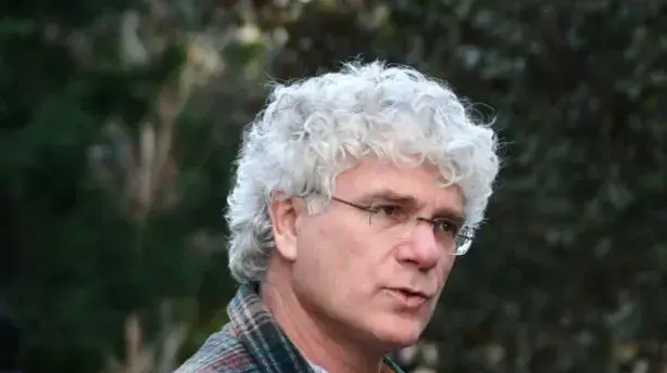 הבמאי דורון ערן הבמאי דורון ערן