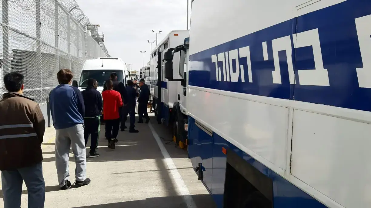 כמאתיים אסירים פונו מכלא סהרונים בשל החשש מקורונה, 12 במרץ 2020