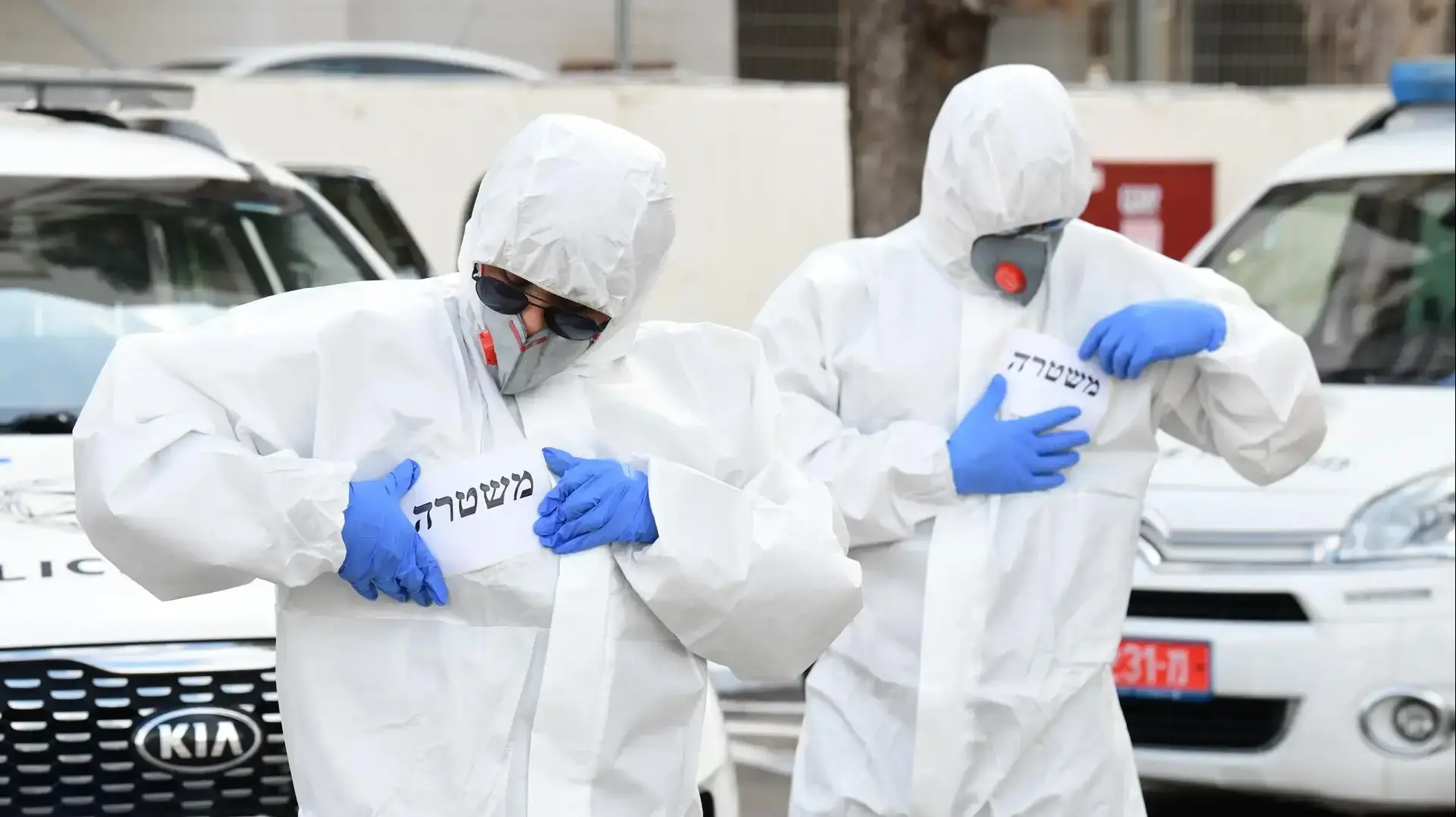 משטרת השכונות מתוכננים לפעילות מבצעית כאשר הם ממוגנים מנגיף הקורונה 17 במרץ 2020 משטרת השכונות מתוכננים לפעילות מבצעית כאשר הם ממוגנים מנגיף הקורונה 17 במרץ 2020