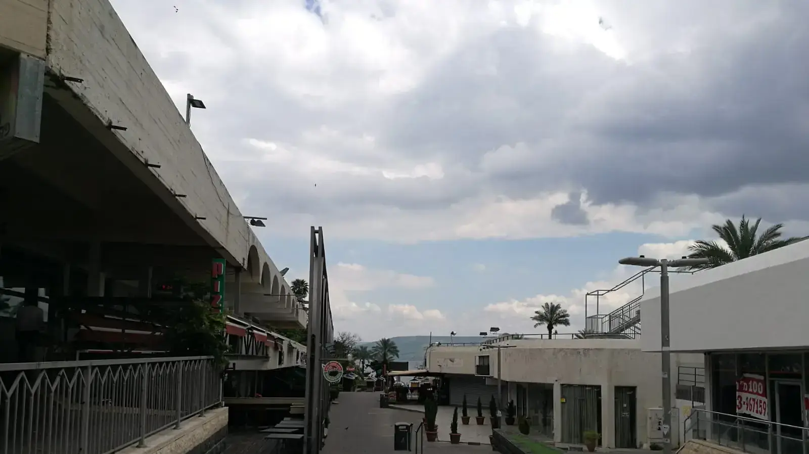 טבריה מדוללת באנשים בעקבות הנחיות משרד הבריאות 17 במרץ 2020 טבריה מדוללת באנשים בעקבות הנחיות משרד הבריאות 17 במרץ 2020