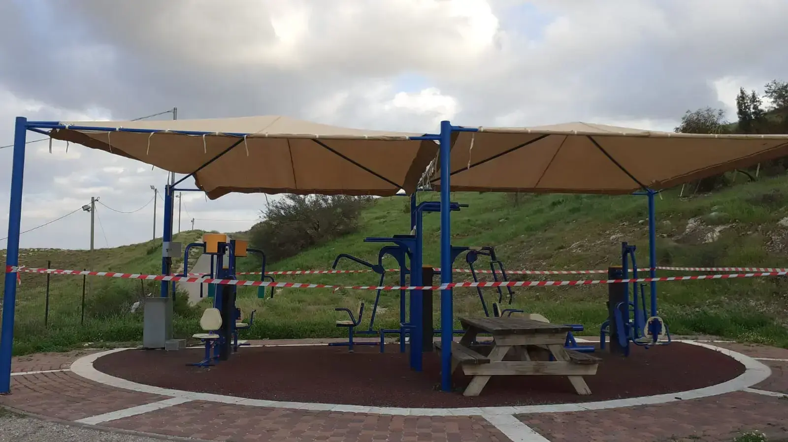 גן מתקני כושר בישוב אלון שבבנימין, סגור. 18 במרץ 2020
גן מתקני כושר בישוב אלון שבבנימין, סגור. 18 במרץ 2020