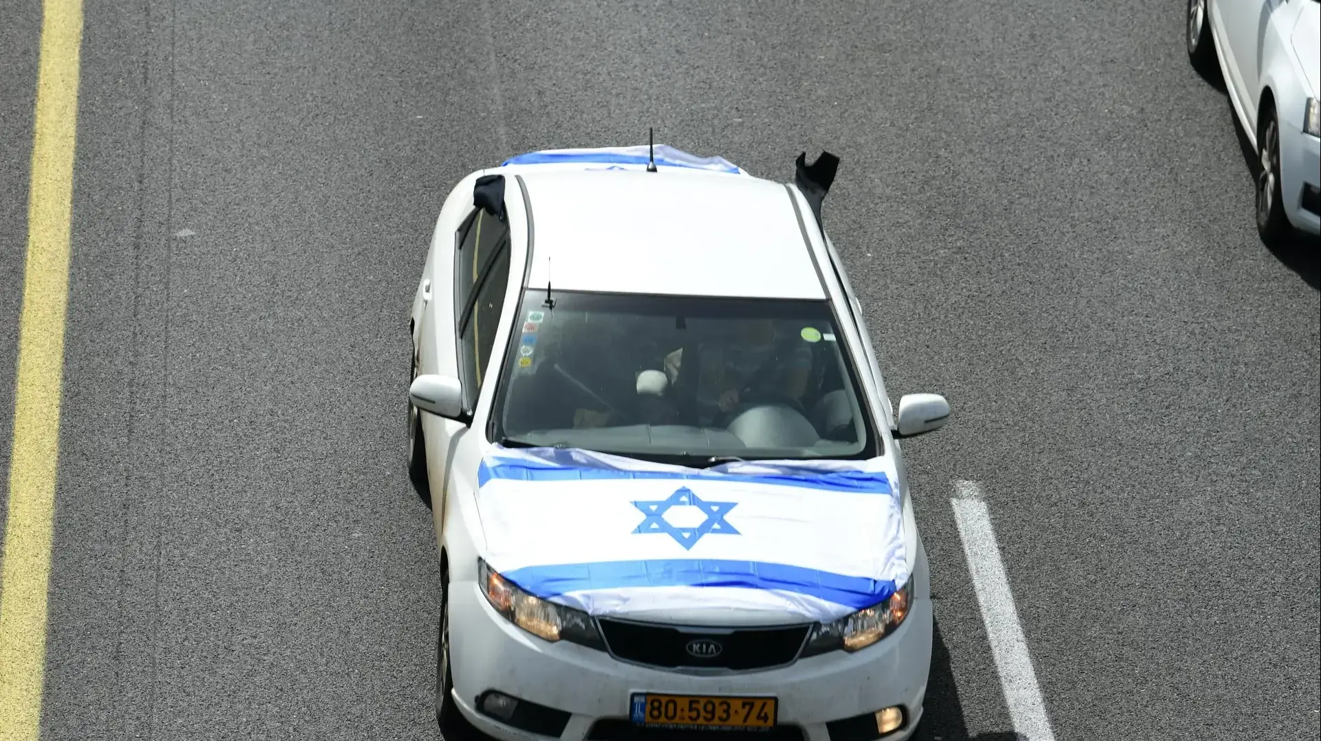 שיירת רכבים לירושלים במחאה כנגד השחיתות 23 במרץ 2020 שיירת רכבים לירושלים במחאה כנגד השחיתות 23 במרץ 2020