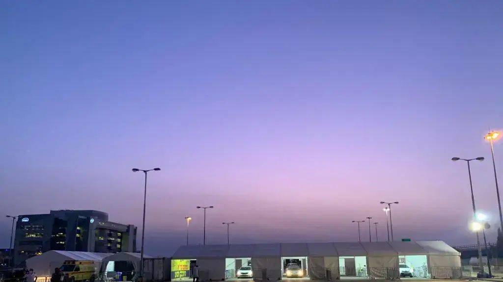 מיתחם היבדק וסע ברחבת מרכז הקונגרסים בחיפה ,23 במרץ 2020 מיתחם היבדק וסע ברחבת מרכז הקונגרסים בחיפה ,23 במרץ 2020