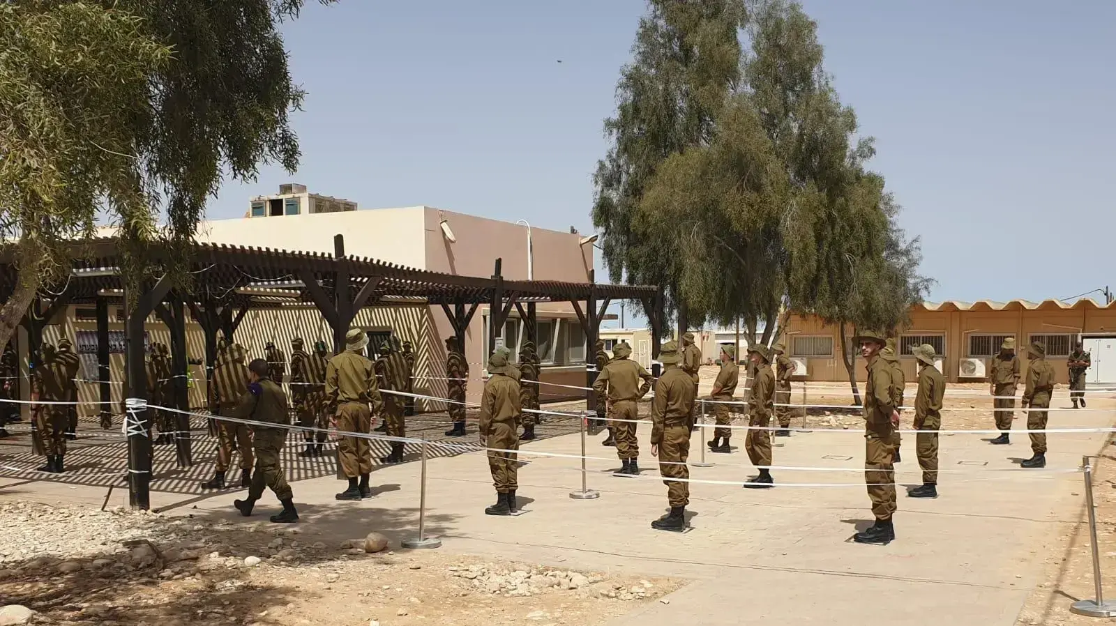חטיבת הנח"ל מגייסת  מאות בני נוע  לטירונות תחת נהלים חדשים כדי למנוע את הפצת נגיף הקורונה 
