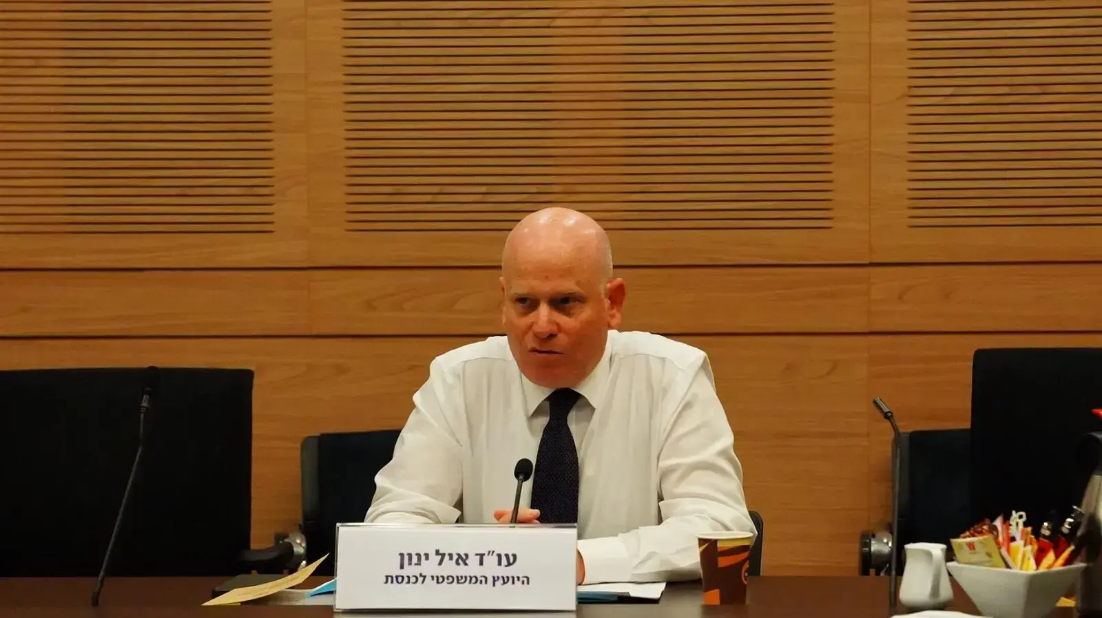 יועמ"ש הנכסת, איל ינון במהלך כינוס הוועדה המסדרת בכנסת 25 במרץ 2020 יועמ"ש הנכסת, איל ינון במהלך כינוס הוועדה המסדרת בכנסת 25 במרץ 2020
