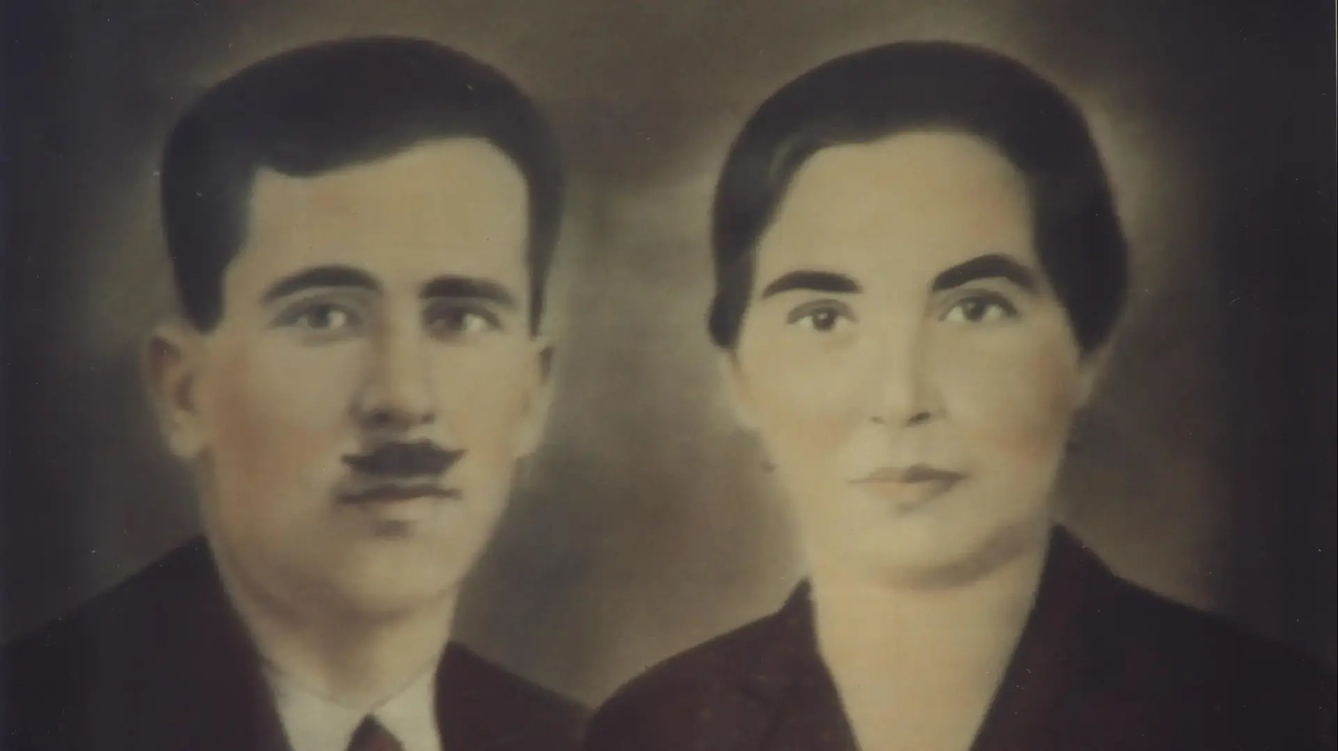 אסתר ובכור יהודה שחרור