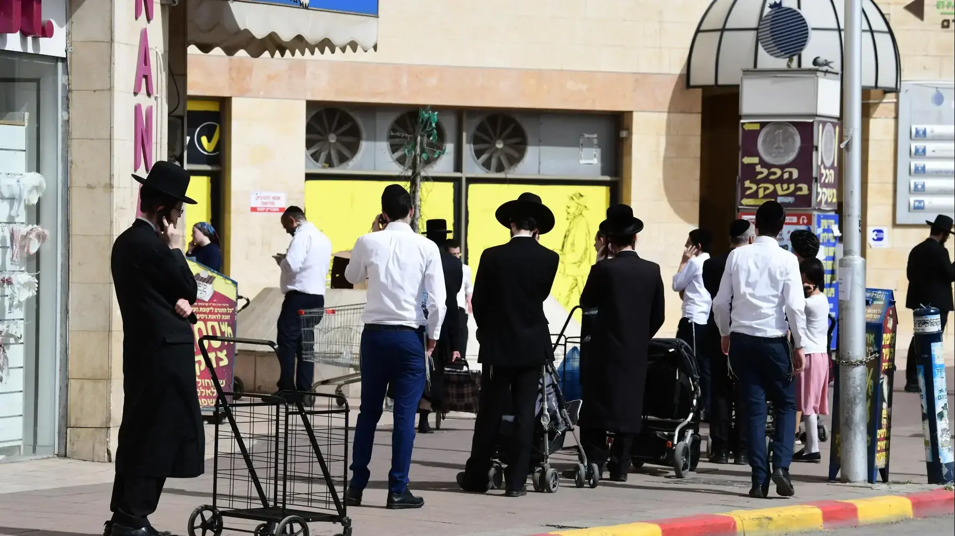 קניות בבני ברק, 30 במרץ 2020 קניות בבני ברק, 30 במרץ 2020
