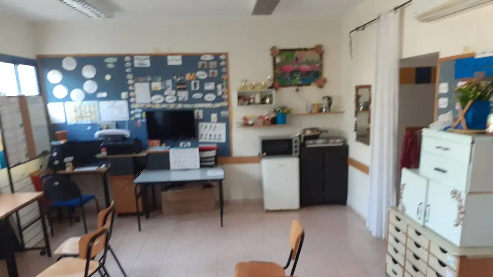 הסבת בתי ספר בג'סר א-זרקא למתחם בידוד, 2 באפריל 2020 הסבת בתי ספר בג'סר א-זרקא למתחם בידוד, 2 באפריל 2020