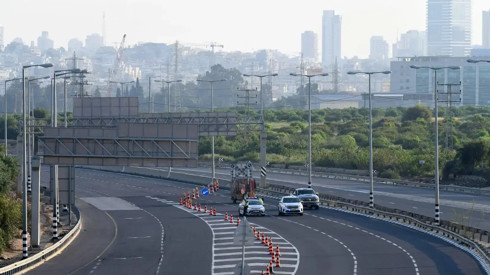 מחסומים בערב חג שני של פסח, צומת מורשה  14 באפריל 2020