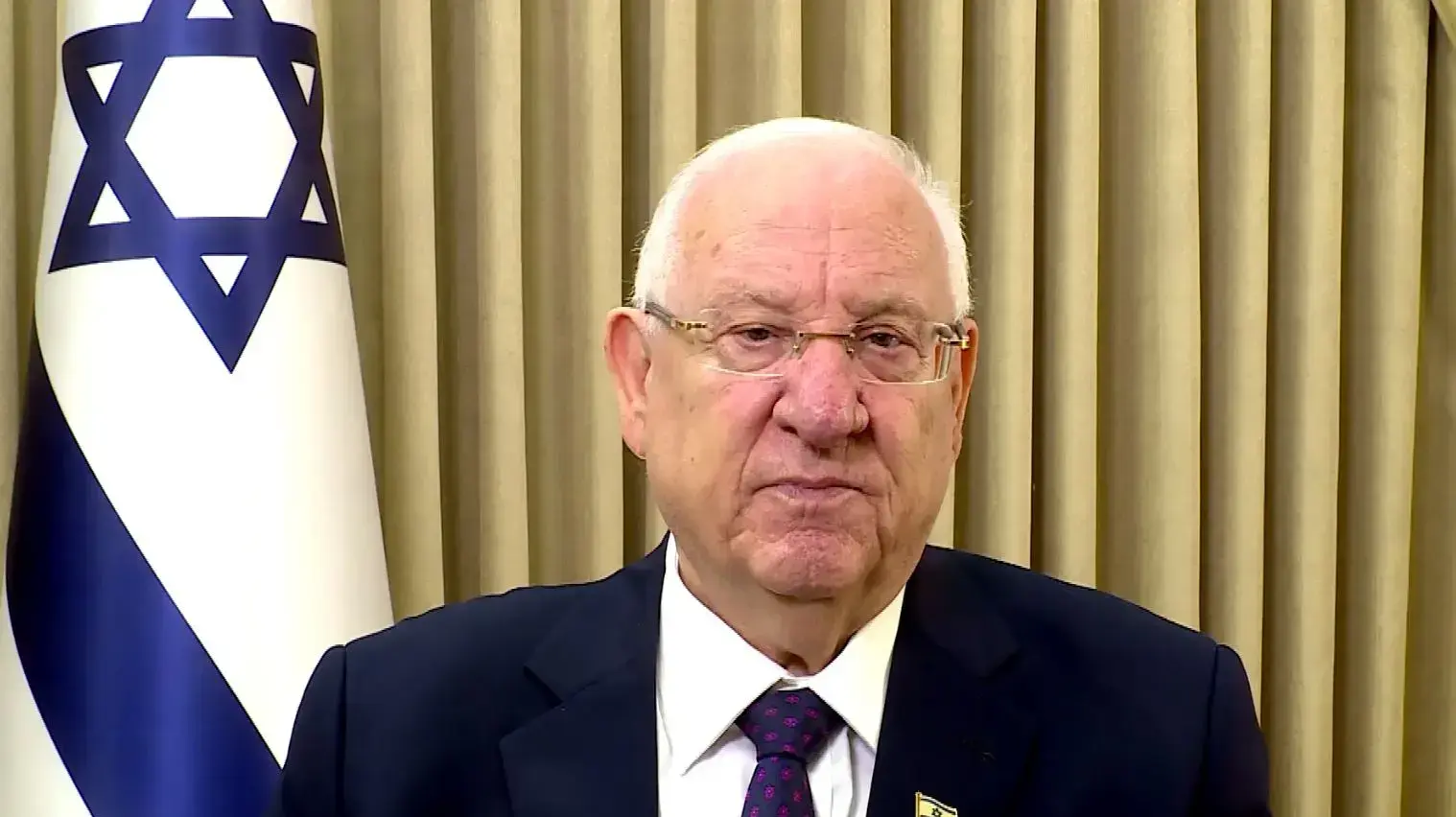 נשיא המדינה, ראובן ריבלין במהלך נאומו ביד מרדכי במסגרת טקסי יום השואה נשיא המדינה, ראובן ריבלין במהלך נאומו ביד מרדכי במסגרת טקסי יום השואה