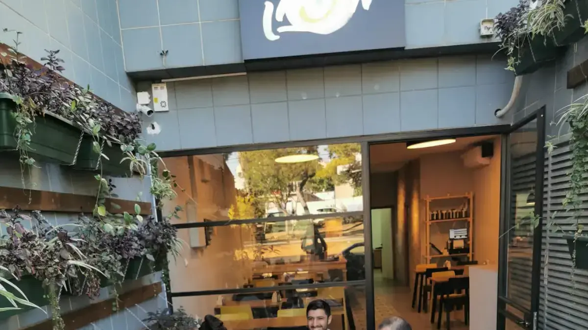 לאחר טביעתו למוות של דין שושני באסון המעלית בת"א, מסעדת מנצ'וק נסגרת לאחר טביעתו למוות של דין שושני באסון המעלית בת"א, מסעדת מנצ'וק נסגרת