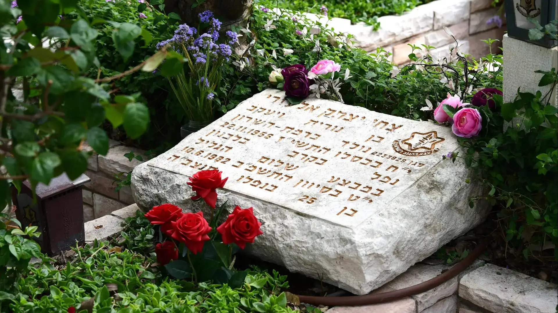 בית הקברות קריית שאול, תל אביב 26 באפריל 2020 בית הקברות קריית שאול, תל אביב 26 באפריל 2020
