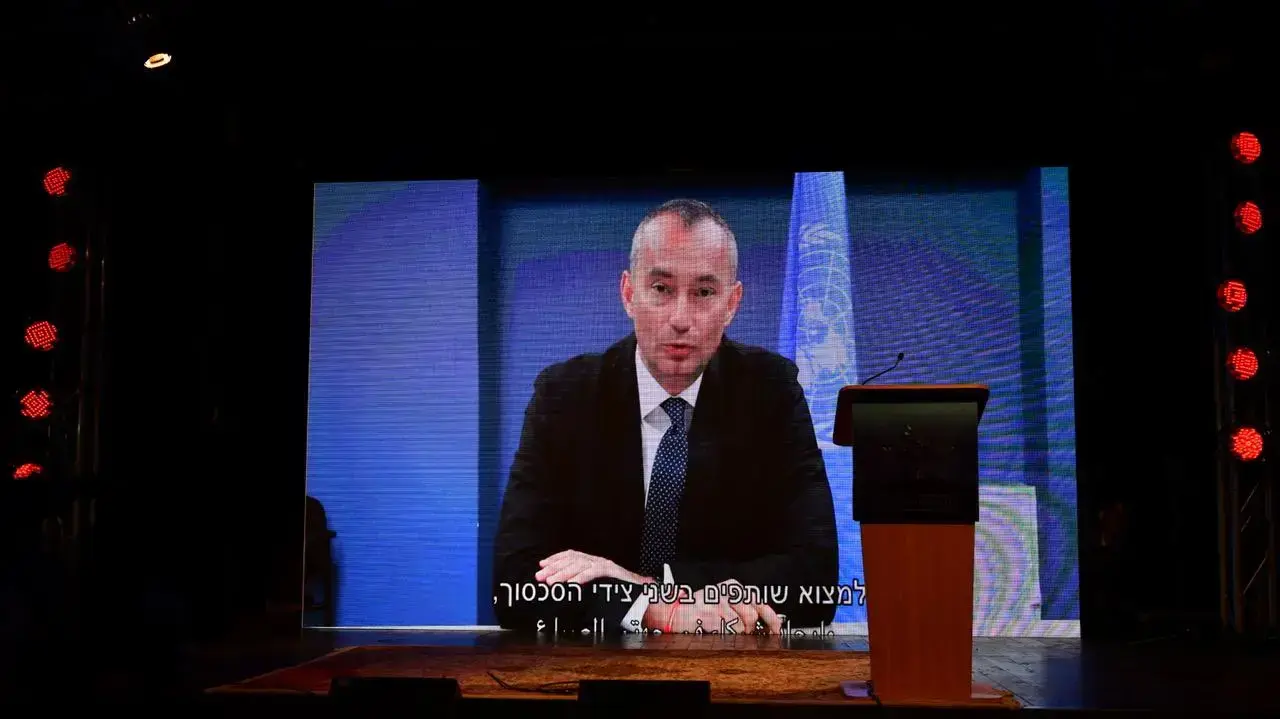 שליח האו"ם למזרח התיכון ניקולאי מלדאנוב בטקס יום הזיכרון הישראלי-פלסטיני. 27 באפריל 2020 שליח האו"ם למזרח התיכון ניקולאי מלדאנוב בטקס יום הזיכרון הישראלי-פלסטיני. 27 באפריל 2020
