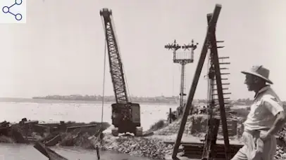 הקמת גשר הרכבת על יד עכו, 1950 הקמת גשר הרכבת על יד עכו, 1950
