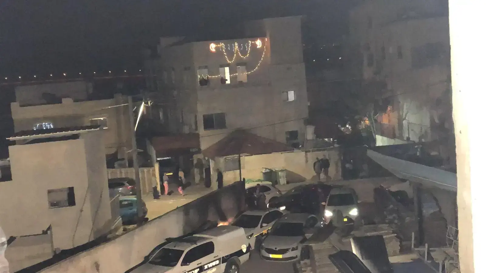 שוטרים ירו למוות בכלב בג'סר א-זרקא. 2 במאי 2020 שוטרים ירו למוות בכלב בג'סר א-זרקא. 2 במאי 2020