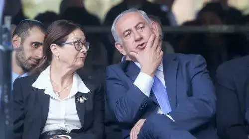 ראש הממשלה בנימין נתניהו ונשיאת בית המשפט העליון אסתר חיות. 04 במאי 2020