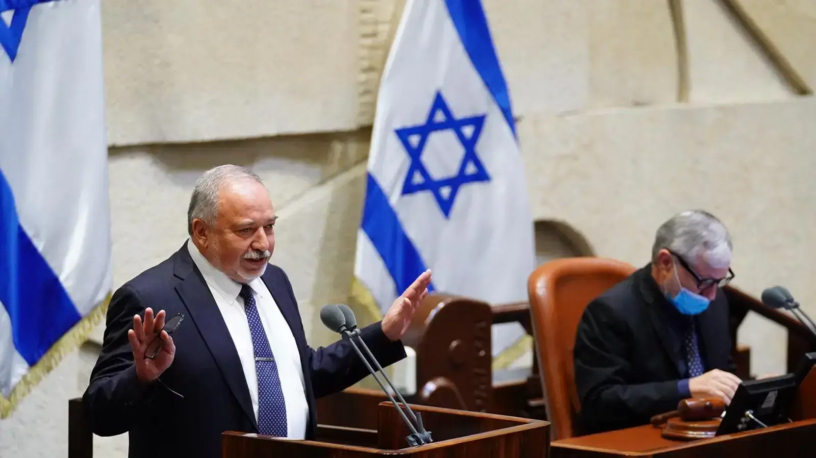ח"כ אביגדור ליברמן במהלך נאומו כבמליאת הכנסת 6 במאי 2020 ח"כ אביגדור ליברמן במהלך נאומו כבמליאת הכנסת 6 במאי 2020