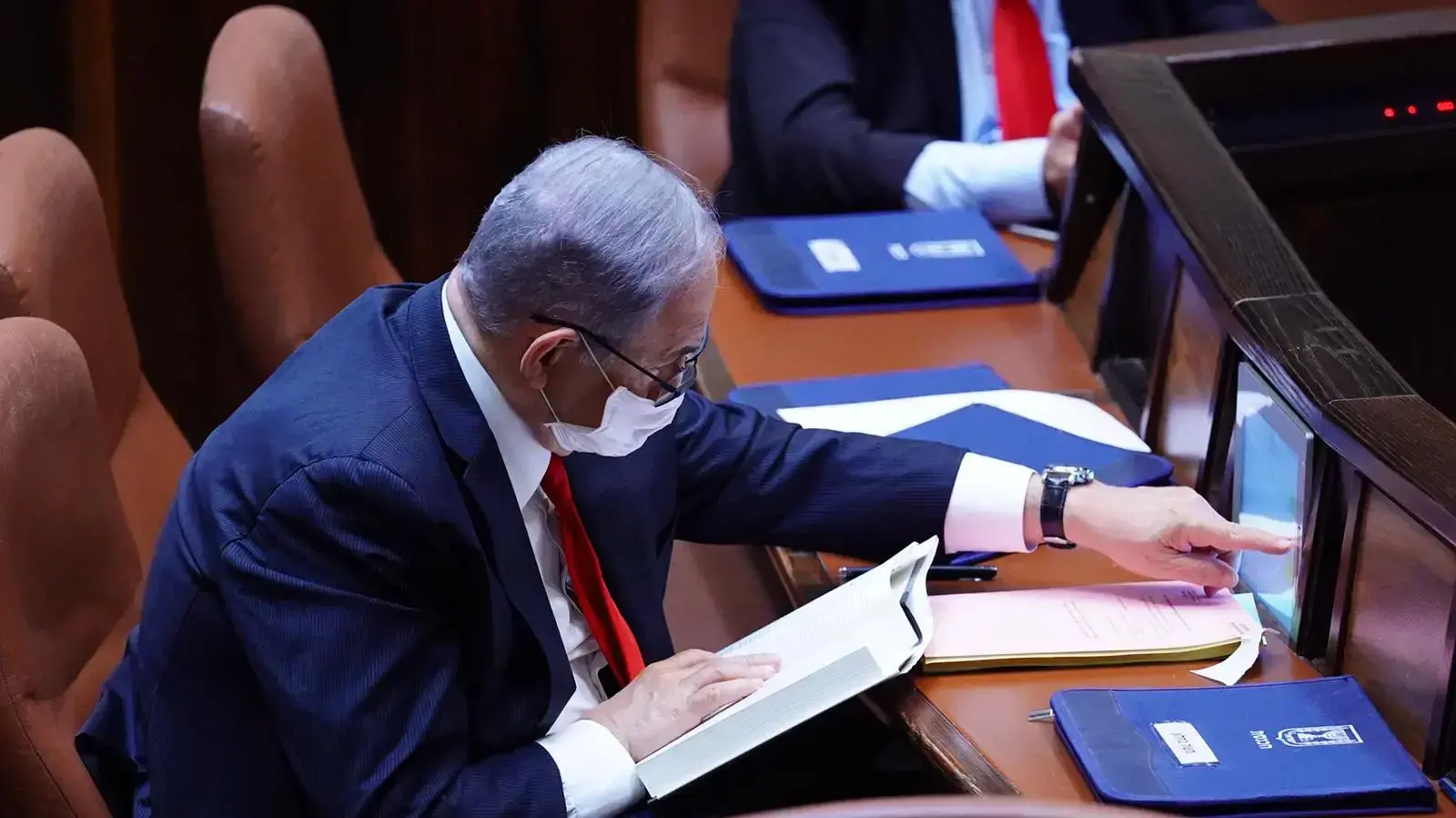 ראש הממשלה, בנימין נתניהו במהלך כינוס מליאת הכנסת 6 במאי 2020 ראש הממשלה, בנימין נתניהו במהלך כינוס מליאת הכנסת 6 במאי 2020