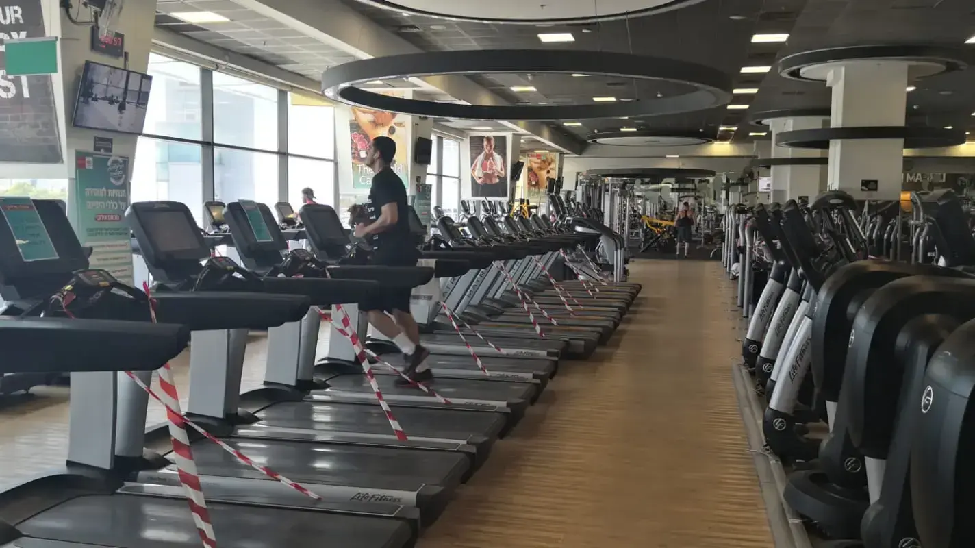 מועדון הולמס פלייס ראשון לציון. מועדון הולמס פלייס ראשון לציון.