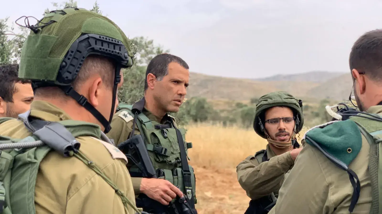 מפקד חטיבת ״יהודה״, אלוף-משנה איתמר בן חיים בזירת פיגוע דריסה סמוך לעמדה צבאית ליד היישוב נגוהות שבמרחב החטיבה המרחבית "יהודה". 14 במאי 2020 מפקד חטיבת ״יהודה״, אלוף-משנה איתמר בן חיים בזירת פיגוע דריסה סמוך לעמדה צבאית ליד היישוב נגוהות שבמרחב החטיבה המרחבית "יהודה". 14 במאי 2020