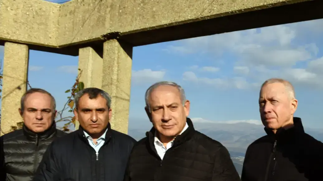 ראש הממשלה בנימין נתניהו ושרי הקבינט המדיני-ביטחוני סיירו הבאזור פעילות צה"ל לנטרול והשמדת מנהרות הטרור של חיזבאללה במסגרת מבצע "מגן צפוני",25 בדצמבר 2018 ראש הממשלה בנימין נתניהו ושרי הקבינט המדיני-ביטחוני סיירו הבאזור פעילות צה"ל לנטרול והשמדת מנהרות הטרור של חיזבאללה במסגרת מבצע "מגן צפוני",25 בדצמבר 2018