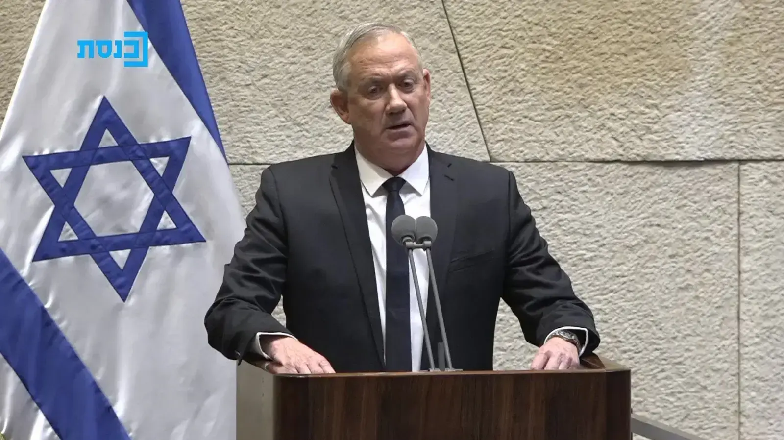 יו"ר כחול לבן בני גנץ בהשבעת הממשלה ה-35, כנסת, ירושלים, 17 במאי 2020 יו"ר כחול לבן בני גנץ בהשבעת הממשלה ה-35, כנסת, ירושלים, 17 במאי 2020