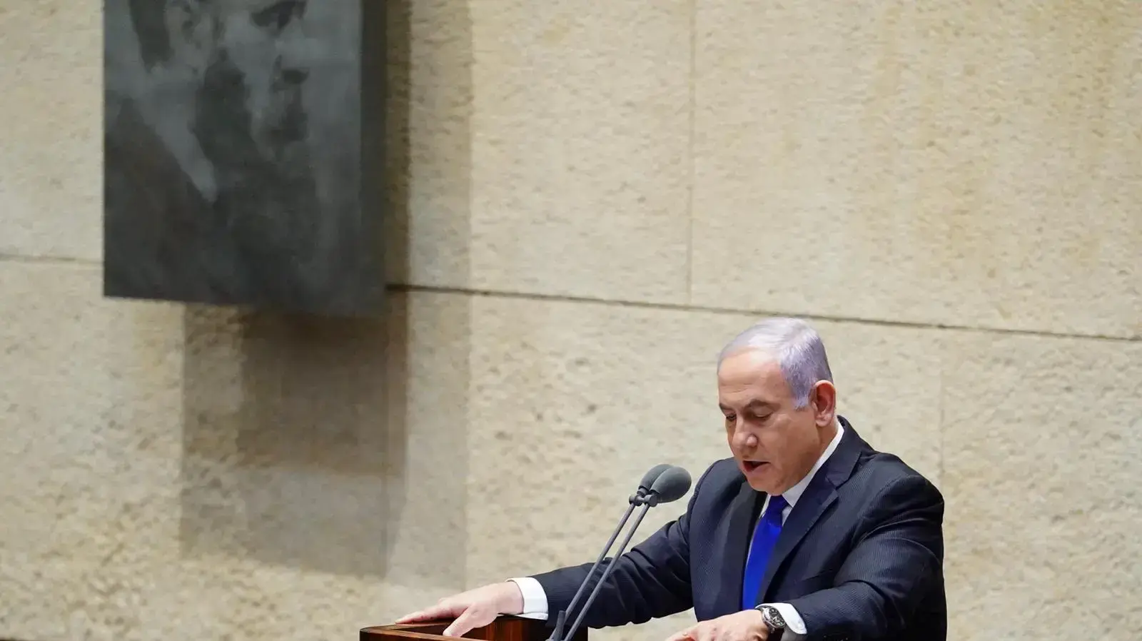 ראש הממשלה בנימין נתניהו בהשבעת הממשלה ה-35, 17 במאי 2020 ראש הממשלה בנימין נתניהו בהשבעת הממשלה ה-35, 17 במאי 2020