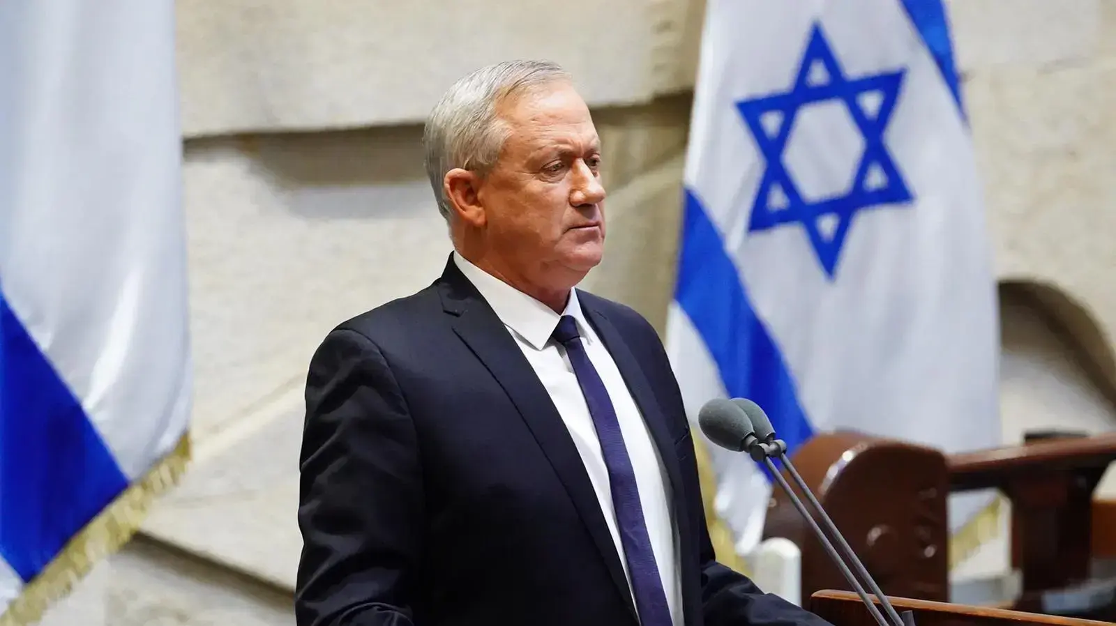 יו"ר כחול לבן בני גנץ בהשבעת הממשלה ה-35, כנסת, ירושלים, 17 במאי 2020 יו"ר כחול לבן בני גנץ בהשבעת הממשלה ה-35, כנסת, ירושלים, 17 במאי 2020