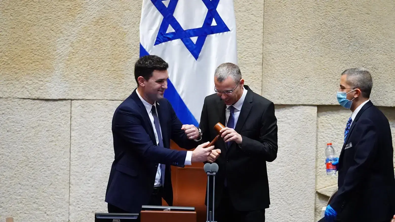 יריב לוין לאחר היבחרו ליו"ר הכנסת 17 במאי 2020 יריב לוין לאחר היבחרו ליו"ר הכנסת 17 במאי 2020
