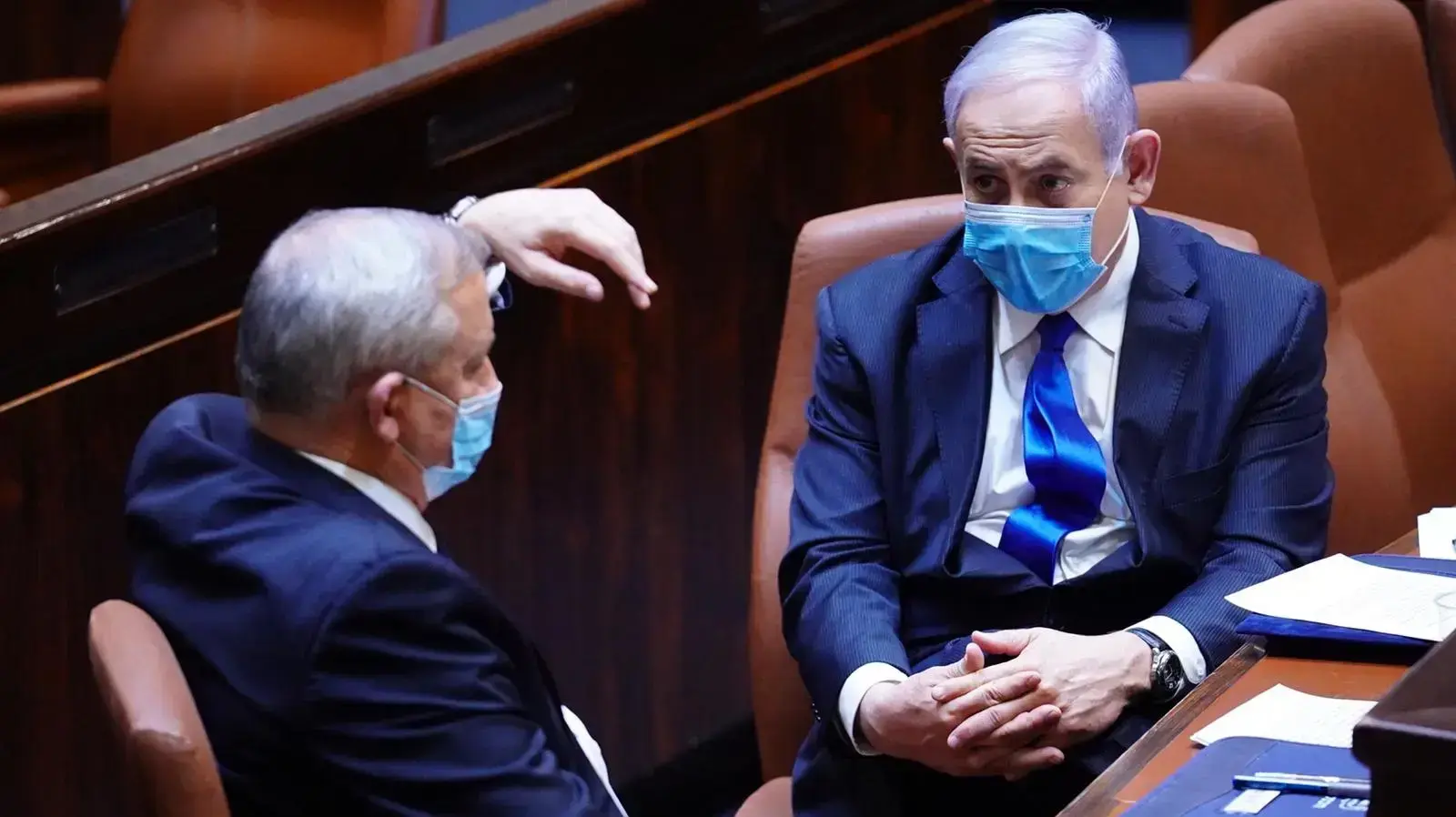 ראש הממשלה, בנימין נתניהו ויו"ר כחול לבן בני גנץ במהלך טקס השבעת הכנסת ה- 23 
17 במאי 2020